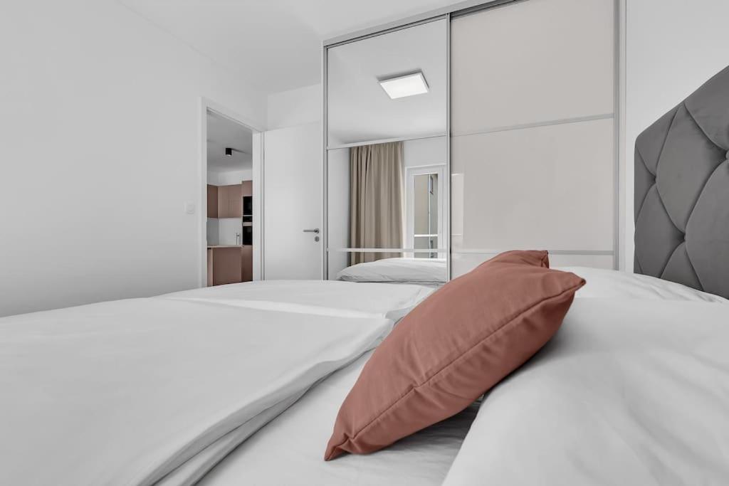 Apartment Dals - Makarska Exklusiv Tučepi المظهر الخارجي الصورة